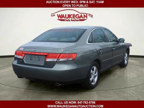 Used 2007 Hyundai Azera Limited image 3