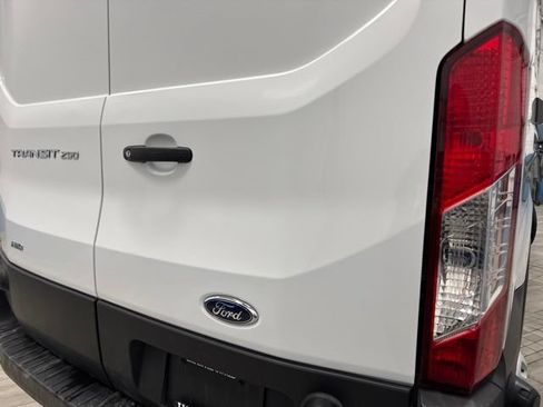 Used 2025 Ford Transit 250 148 High Roof AWD w/ Load Area Protection Package image 7