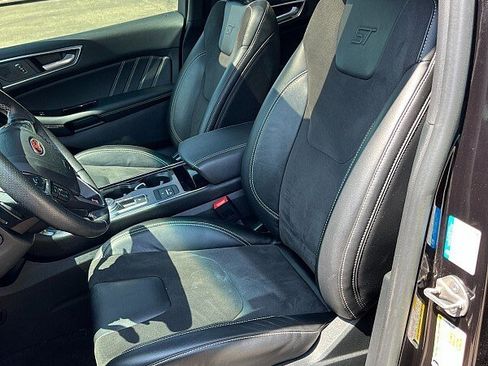 Used 2019 Ford Edge ST w/ Equipment Group 401A AWD/4WD image 11