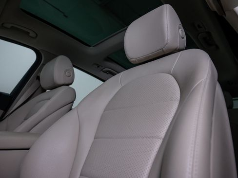 Used 2022 Mercedes-Benz GLC 300 4MATIC image 20