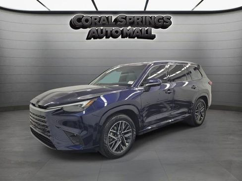Used 2025 Lexus TX 350 AWD w/ Technology Package image 3