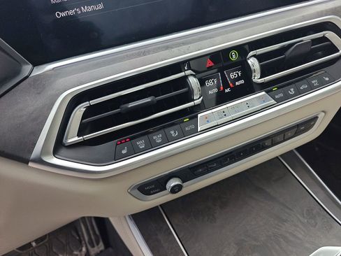 Used 2019 BMW X5 xDrive40i w/ M Sport Package image 10