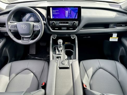 New 2026 Toyota Grand Highlander XLE image 19