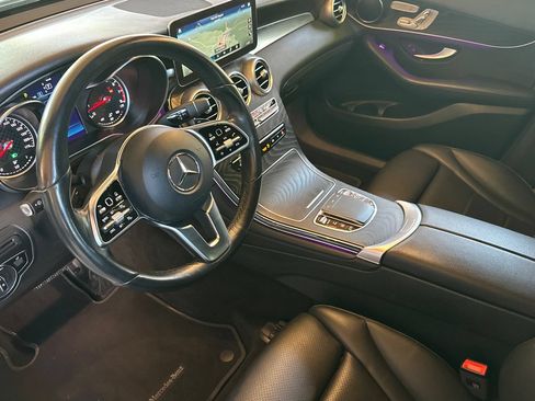 Used 2023 Mercedes-Benz GLC 300 4MATIC Coupe image 11