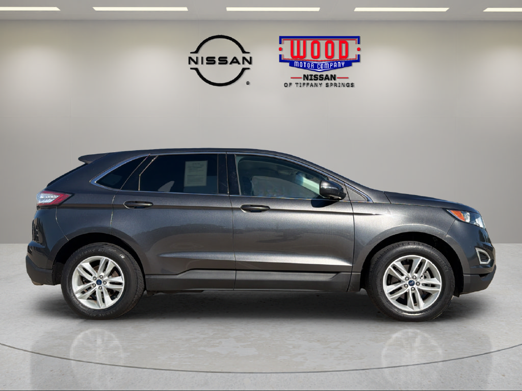 Used 2017 Ford Edge SEL w/ Equipment Group 201A FWD image 2