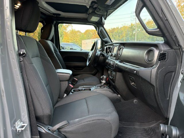 Used 2021 Jeep Wrangler Unlimited Sport AWD/4WD image 17