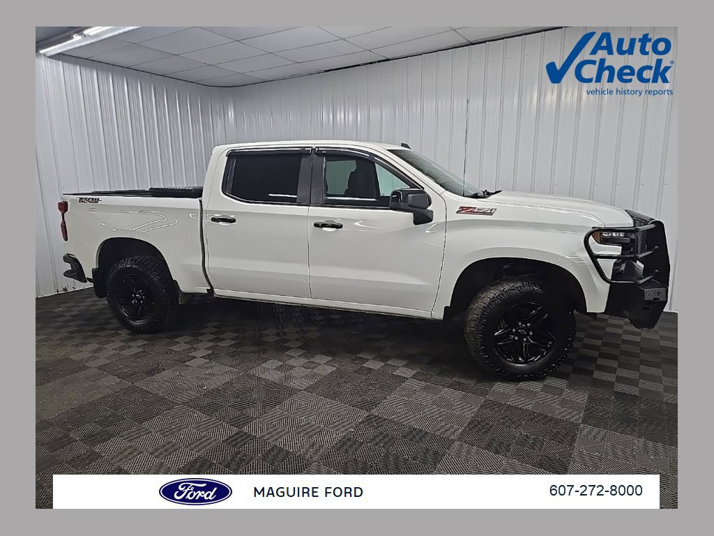 Used 2021 Chevrolet Silverado 1500 LT Trail Boss w/ Convenience Package II AWD/4WD image 1