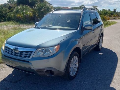 Used 2012 Subaru Forester 2.5X Premium image 2