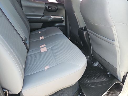 Used 2021 Toyota Tacoma SR5 RWD image 23