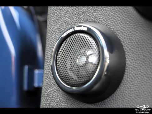 Used 2015 MINI Cooper 4-Door Hardtop w/ Premium Package FWD image 23