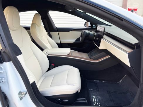 Used 2021 Tesla Model S Long Range AWD/4WD image 16