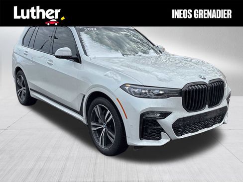 Used 2022 BMW X7 xDrive40i w/ M Sport Package image 1