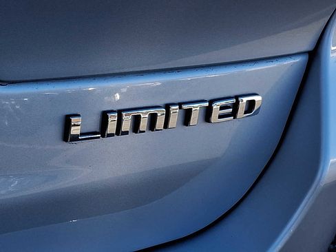 Used 2024 Jeep Grand Cherokee L Limited image 28