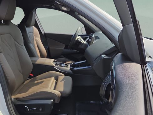 Certified 2025 BMW X3 xDrive30i w/ Convenience Package image 22