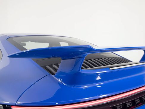 Certified 2025 Porsche 911 Carrera RWD image 52