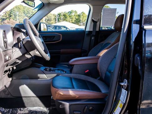 Certified 2023 Ford Bronco Sport Outer Banks w/ Tech Package image 17