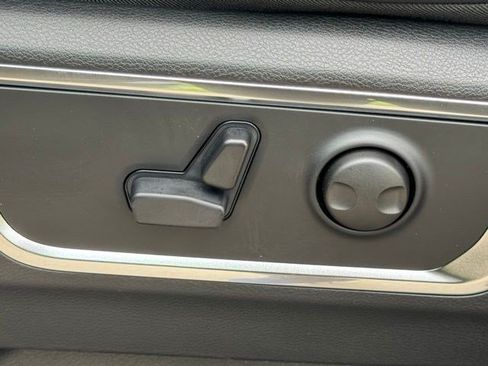 New 2026 RAM 1500 Laramie w/ Advanced Safety Group II AWD/4WD image 13