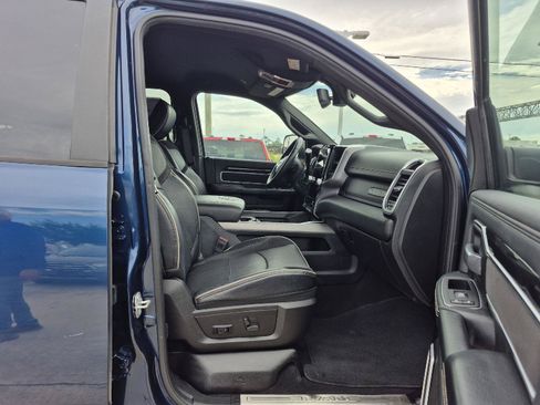 Used 2021 RAM 2500 Laramie w/ Night Edition AWD/4WD image 11