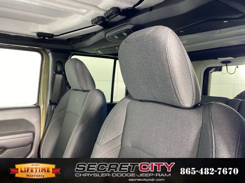 New 2026 Jeep Wrangler Unlimited Sport image 10