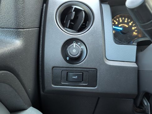 Used 2014 Ford F150 STX w/ Equipment Group 201A Mid AWD/4WD image 18