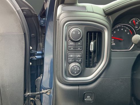 Certified 2019 Chevrolet Silverado 1500 LTZ AWD/4WD image 29