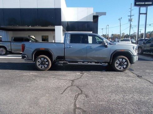 New 2026 GMC Sierra 2500 Denali w/ Denali Reserve Package image 2