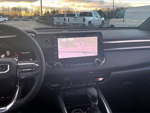 New 2026 GMC Canyon Elevation w/ Convenience Package image 7