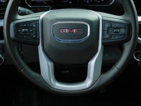 Used 2025 GMC Sierra 1500 SLT AWD/4WD image 7