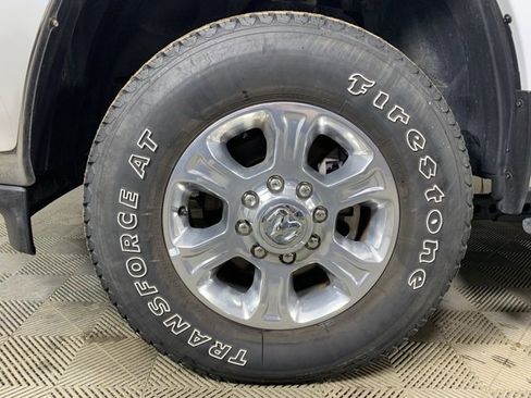 Used 2023 RAM 2500 Big Horn w/ Level 1 Equipment Group image 29