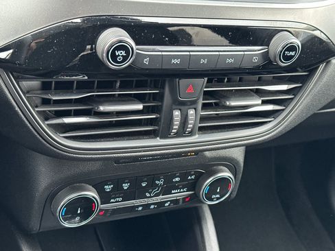 Used 2023 Ford Escape Active image 20