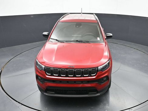 New 2026 Jeep Compass Latitude AWD/4WD image 37
