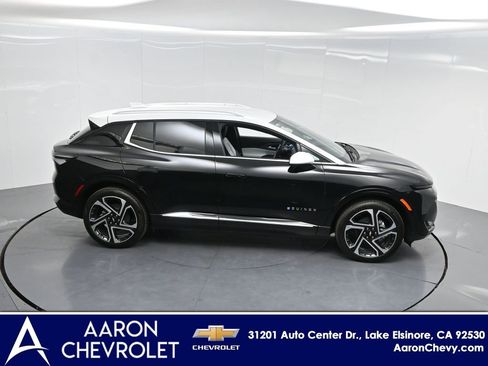 New 2025 Chevrolet Equinox EV LT image 38