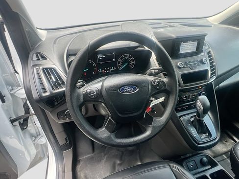 Used 2023 Ford Transit Connect XL FWD image 11