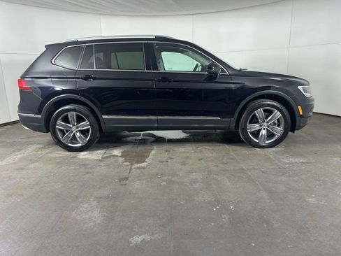 Used 2020 Volkswagen Tiguan SEL image 8