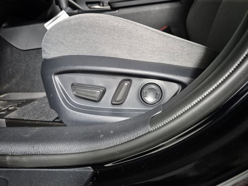 New 2026 Toyota Camry Hybrid image 17