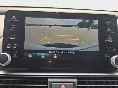 Used 2022 Honda Accord Sport image 24