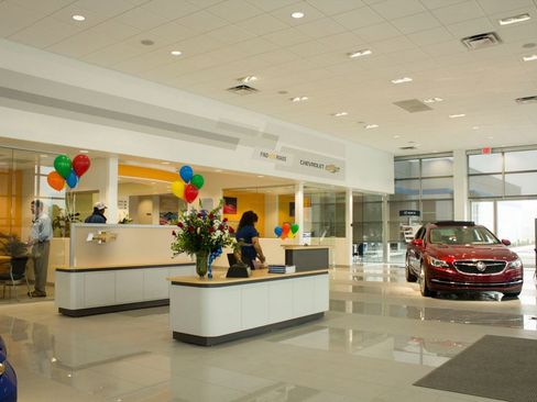 Used 2018 Ford Expedition XLT w/ Equipment Group 202A AWD/4WD image 10