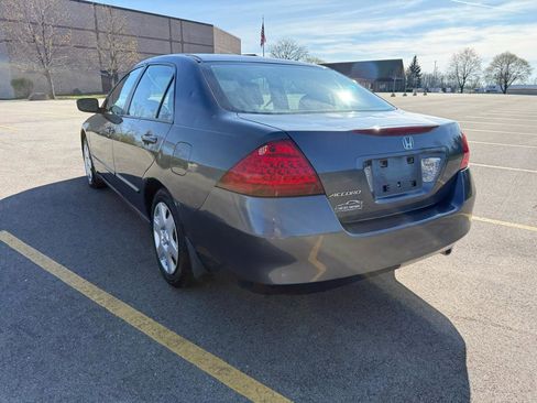 Used 2006 Honda Accord VP image 7
