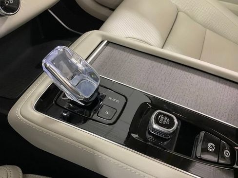 New 2026 Volvo XC90 B5 Ultra AWD/4WD image 21