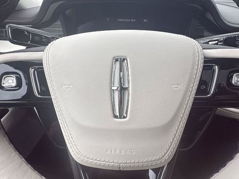 Used 2024 Lincoln Aviator Black Label AWD/4WD image 29