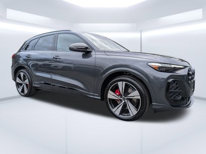 New 2025 Audi SQ5 Premium Plus