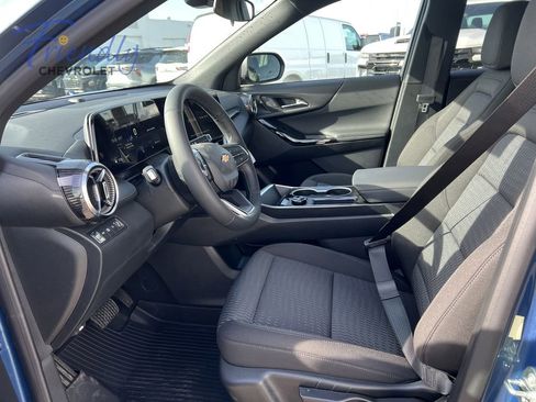 New 2026 Chevrolet Equinox LT w/ LPO, Floor Liner Package AWD/4WD image 4