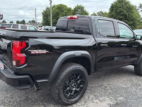 New 2026 Chevrolet Colorado Trail Boss AWD/4WD image 5