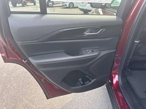New 2026 Jeep Grand Cherokee Laredo X AWD/4WD image 15
