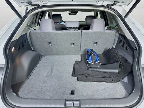 Used 2024 Hyundai Ioniq 5 SEL image 27