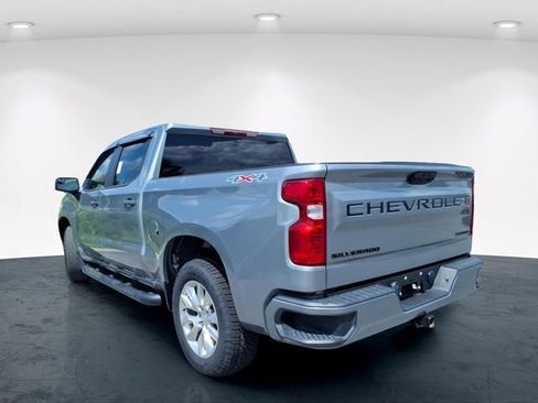 Used 2023 Chevrolet Silverado 1500 Custom w/ LPO, Dark Essentials Package AWD/4WD image 19