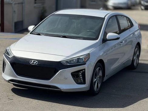 Used 2019 Hyundai Ioniq Electric image 8