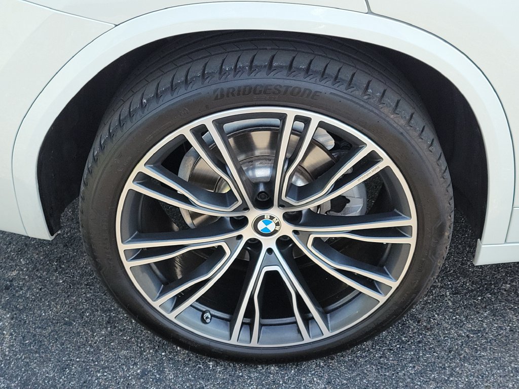 Used 2024 BMW X3 sDrive30i w/ Premium Package w/ZPA RWD image 7