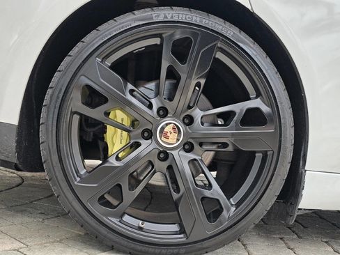 Used 2015 Porsche Panamera S w/ Premium Package image 55