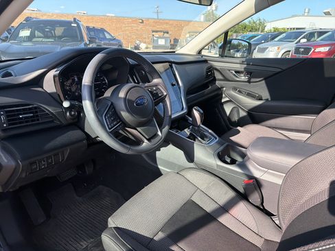 Used 2024 Subaru Outback Premium AWD/4WD image 25